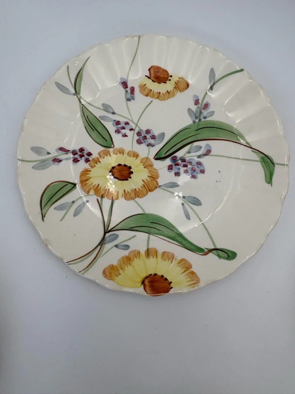 Vintage Southern Potteries Blue Ridge Hand-Painted Yellow Floral Bowl and Plates - Picture 9 of 14